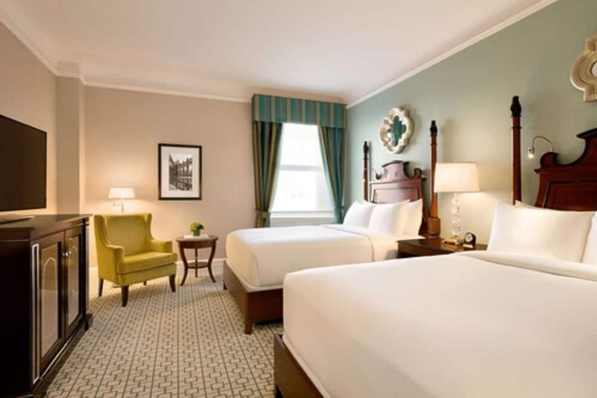 1 bedroom, premium bedding, pillow-top beds, minibar
