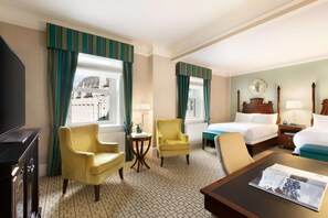 Hochwertige Bettwaren, Pillowtop-Betten, Minibar, Zimmersafe