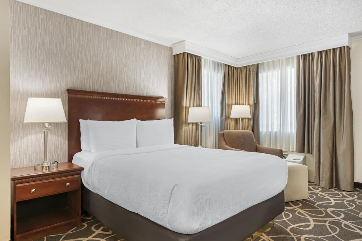 Blackout drapes, iron/ironing board, cribs (free), WiFi (surcharge)