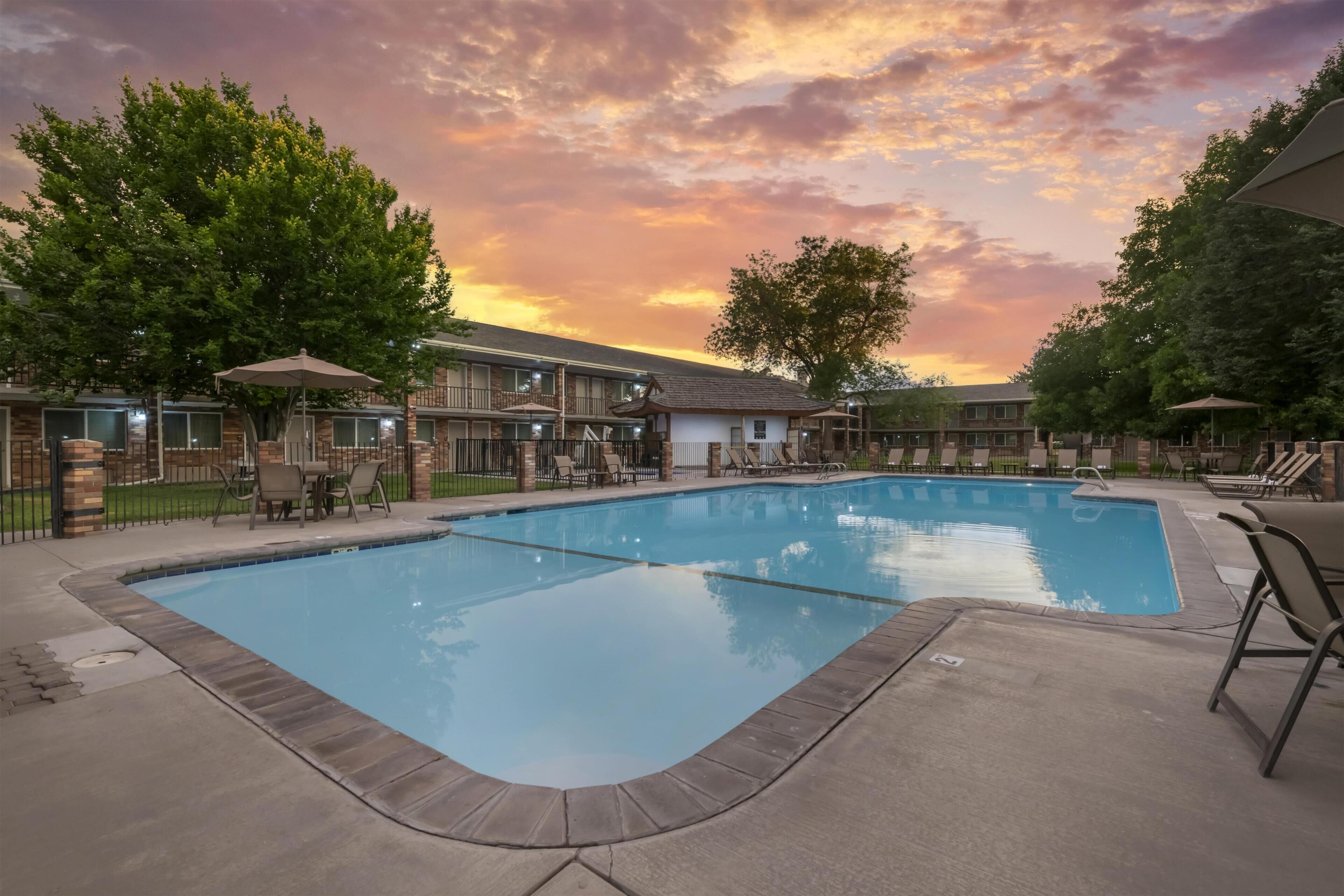 Seasonal outdoor pool, pool umbrellas, sun loungers