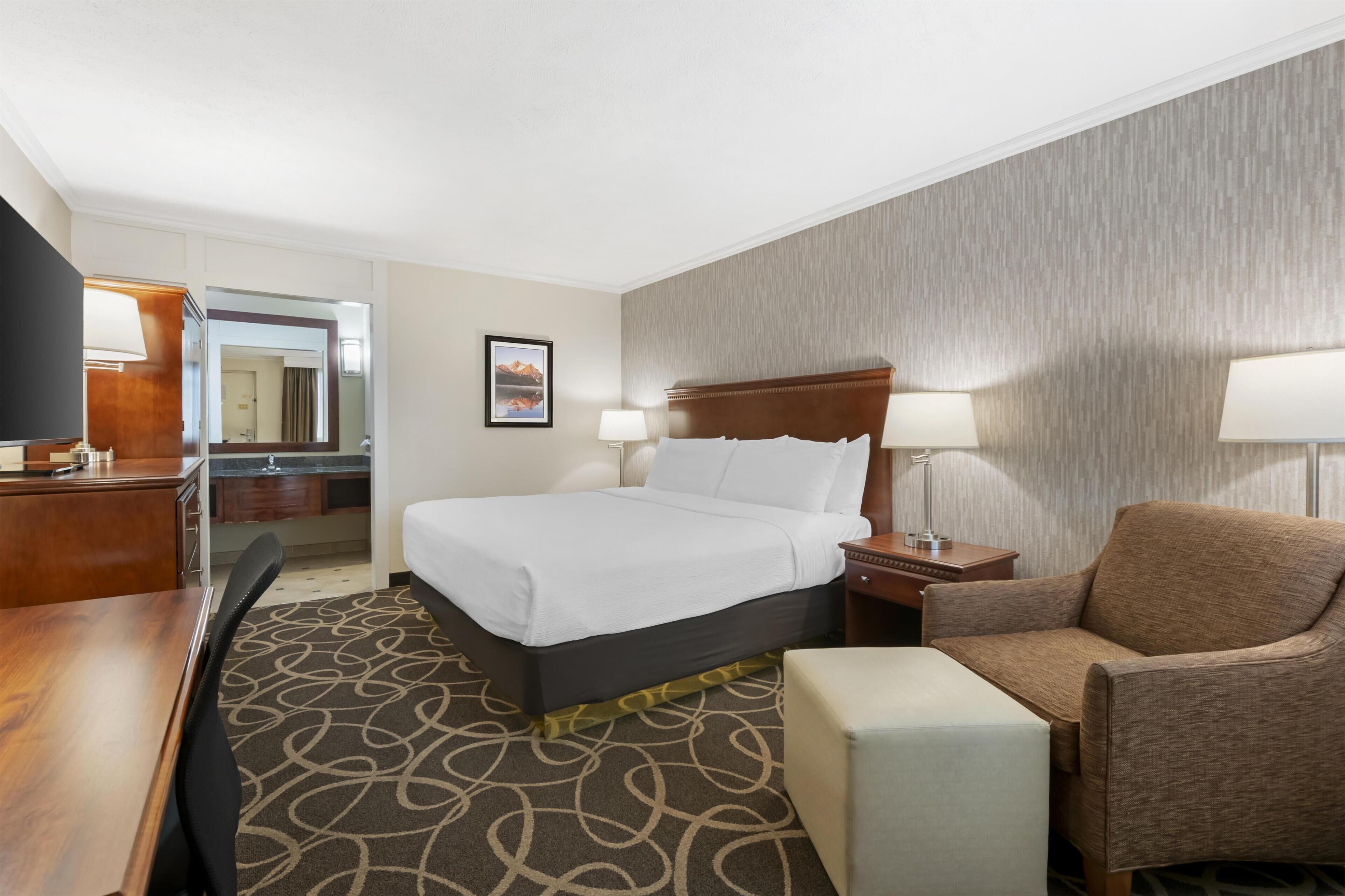 Blackout drapes, iron/ironing board, cribs (free), WiFi (surcharge)