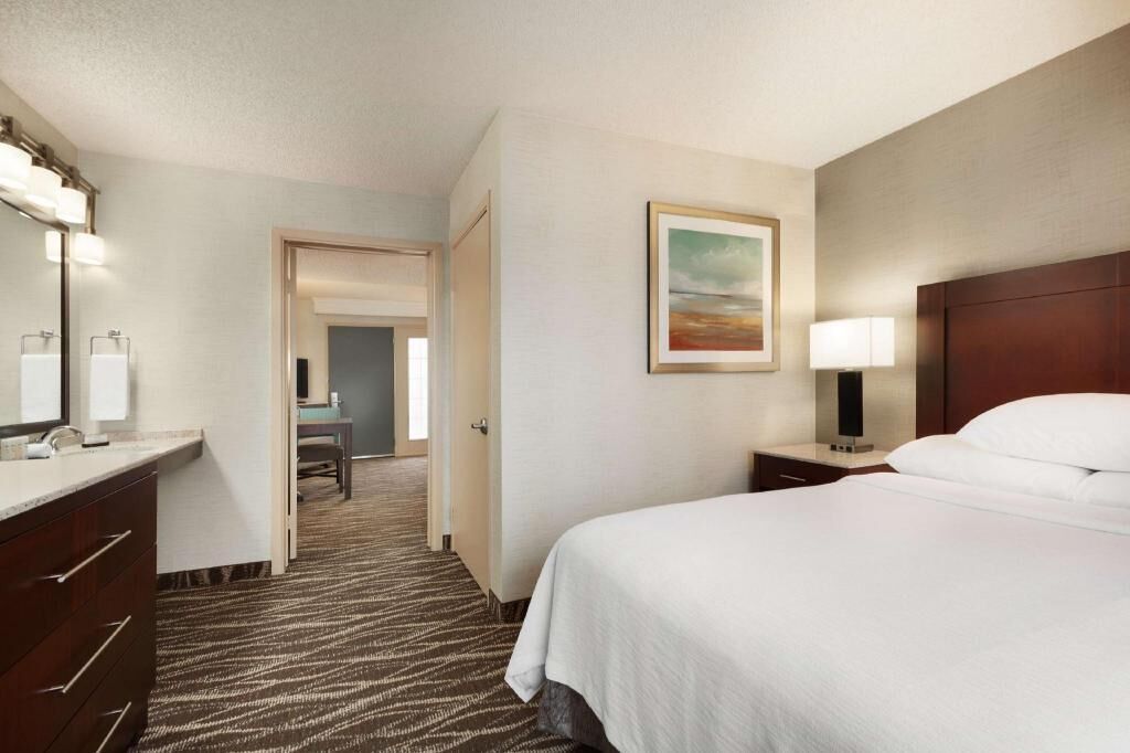 1 bedroom, premium bedding, pillowtop beds, in-room safe