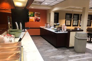Free daily buffet breakfast