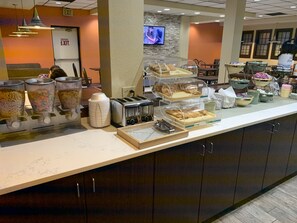 Free daily buffet breakfast