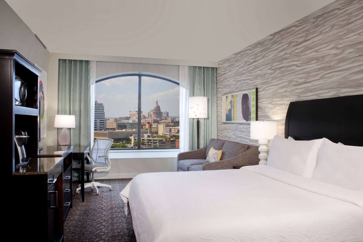 Premium bedding, down comforters, in-room safe, desk