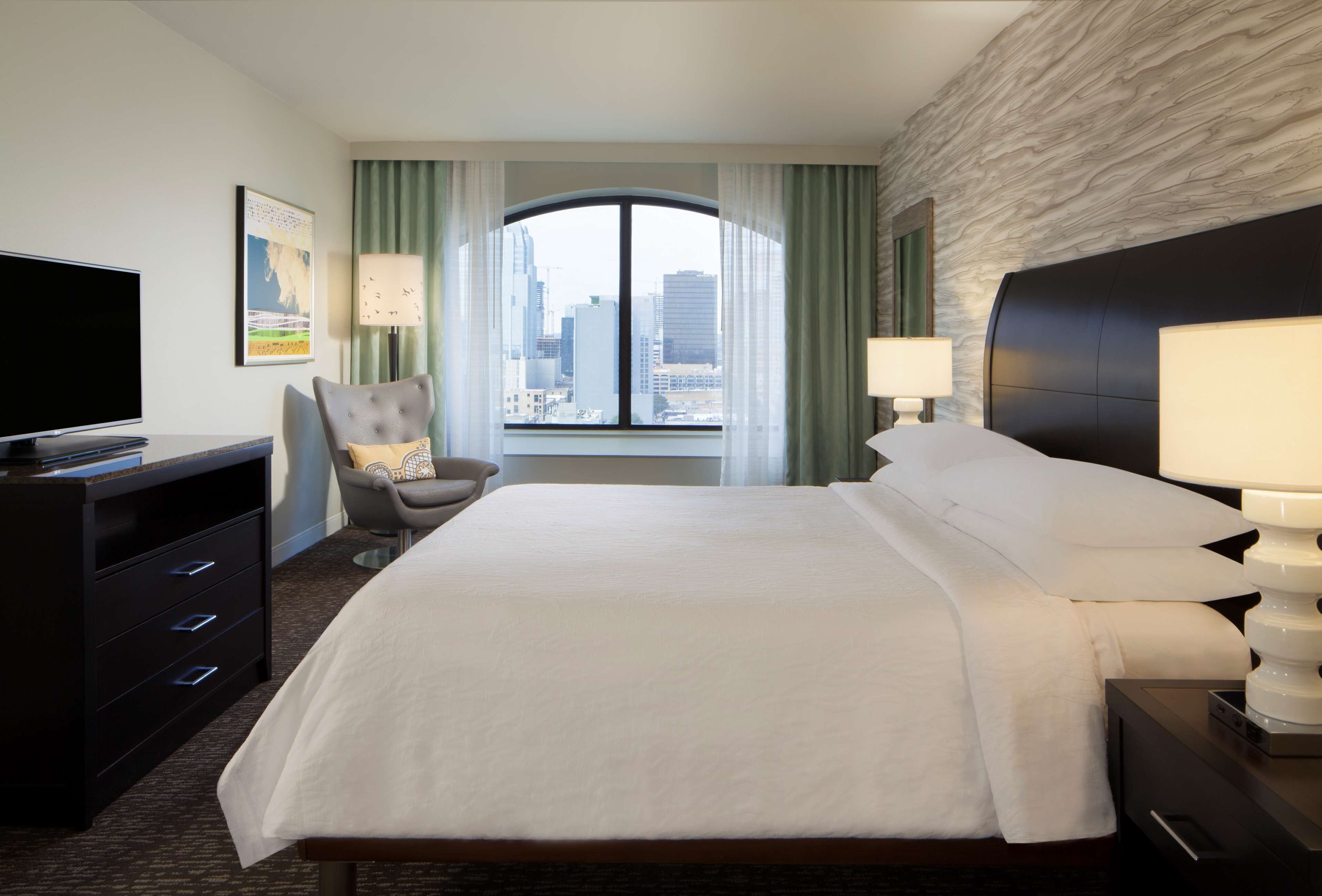 Premium bedding, down comforters, in-room safe, blackout drapes