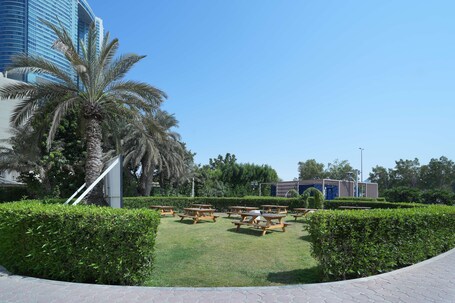 Radisson Blu Hotel Resort, Abu Dhabi Corniche - Image 41
