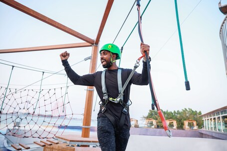Radisson Blu Hotel Resort, Abu Dhabi Corniche - Image 26