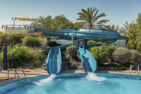 Radisson Blu Hotel Resort, Abu Dhabi Corniche - Image 15