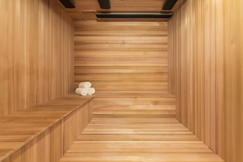 Sauna, body treatments, hydrotherapy, aromatherapy, body wraps at Hotel Zaza Houston Museum District