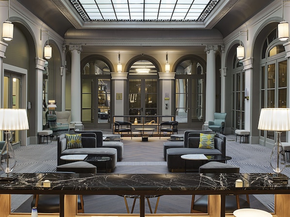 Zona de estar del vestíbulo