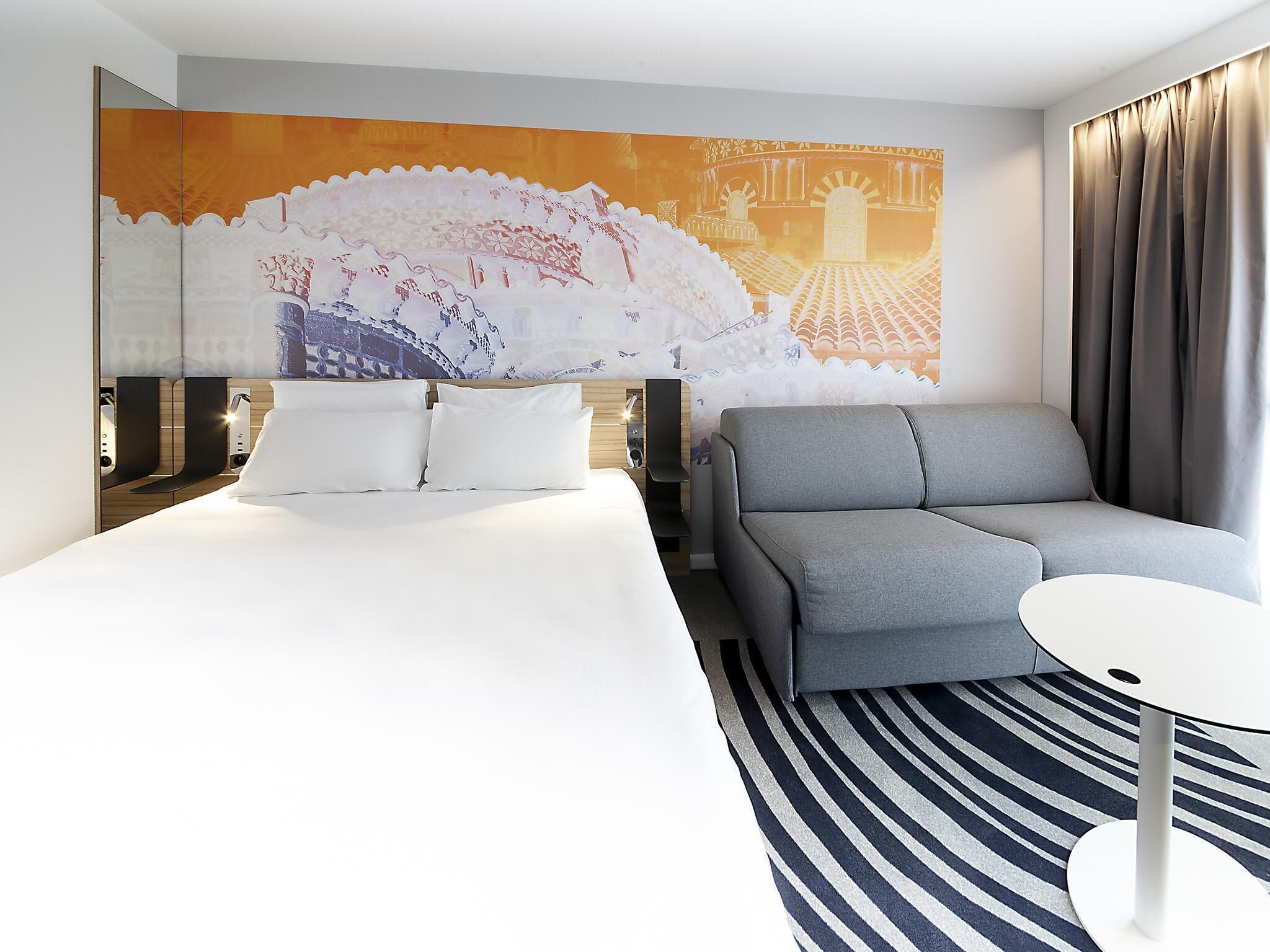 Superior Room, 1 Queen Bed with Sofa bed