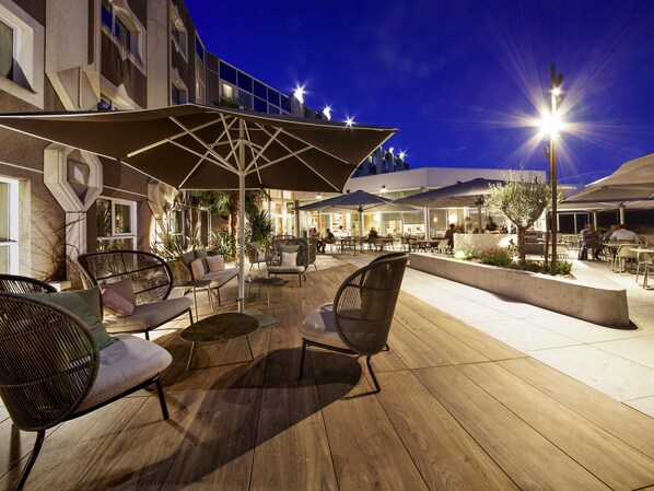 Breakfast, lunch and dinner served - Novotel Clermont Ferrand (Clermont-Ferrand)