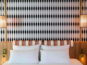 Premium bedding, in-room safe, desk, laptop workspace - Mercure Nice Promenade Des Anglais (Nice)