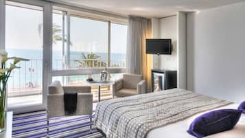 Privilege, Room, 1 Double Bed, Sea Facing | Premium bedding, in-room safe, desk, laptop workspace