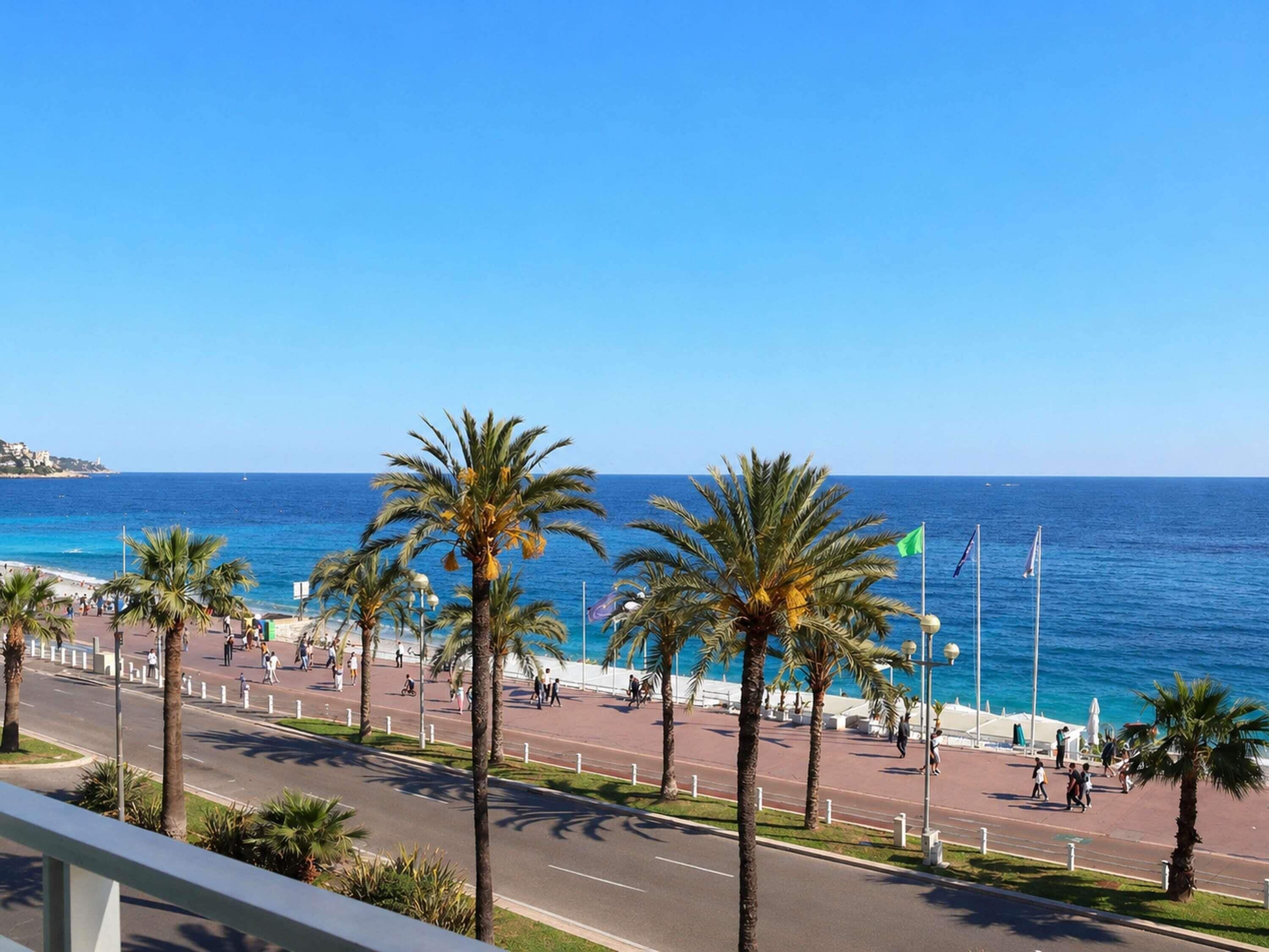 Privilege, Habitación, 1 cama doble, mirando al mar | Ropa de cama de alta calidad, caja fuerte, escritorio