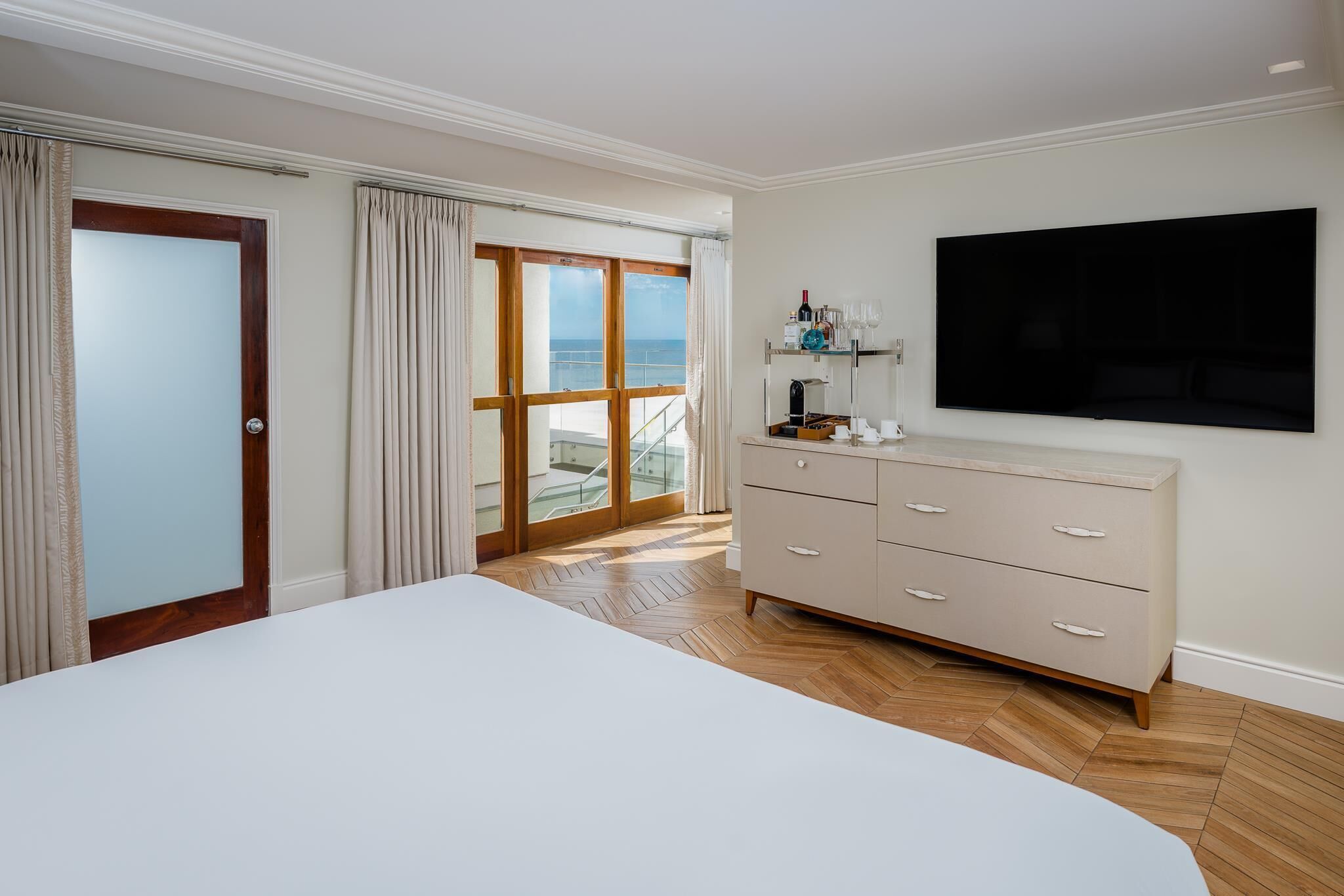 Room, 1 King Bed, Terrace, Ocean View