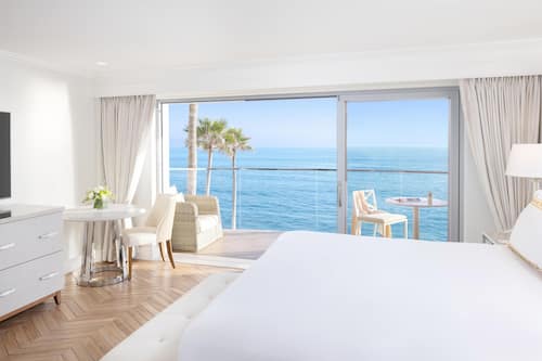 Ropa de cama de alta calidad, edredón y minibar