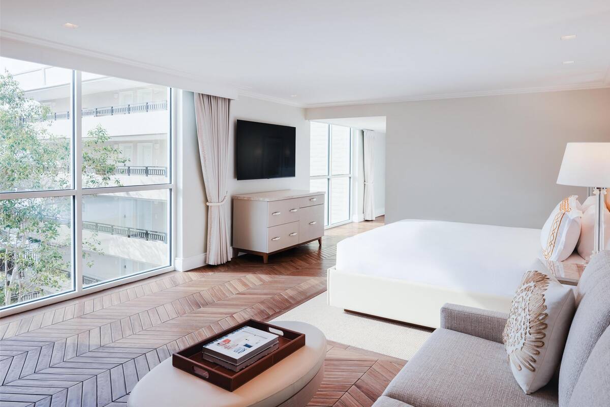 Studio Suite, 1 King Bed, Accessible, Resort View | Premium bedding, down comforters, minibar, in-room safe