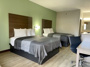 Bureau, fer et planche à repasser, Wi-Fi gratuit, draps fournis