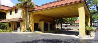 Fairview Inn and Suites