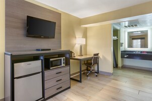 Ropa de cama de alta calidad y escritorio 