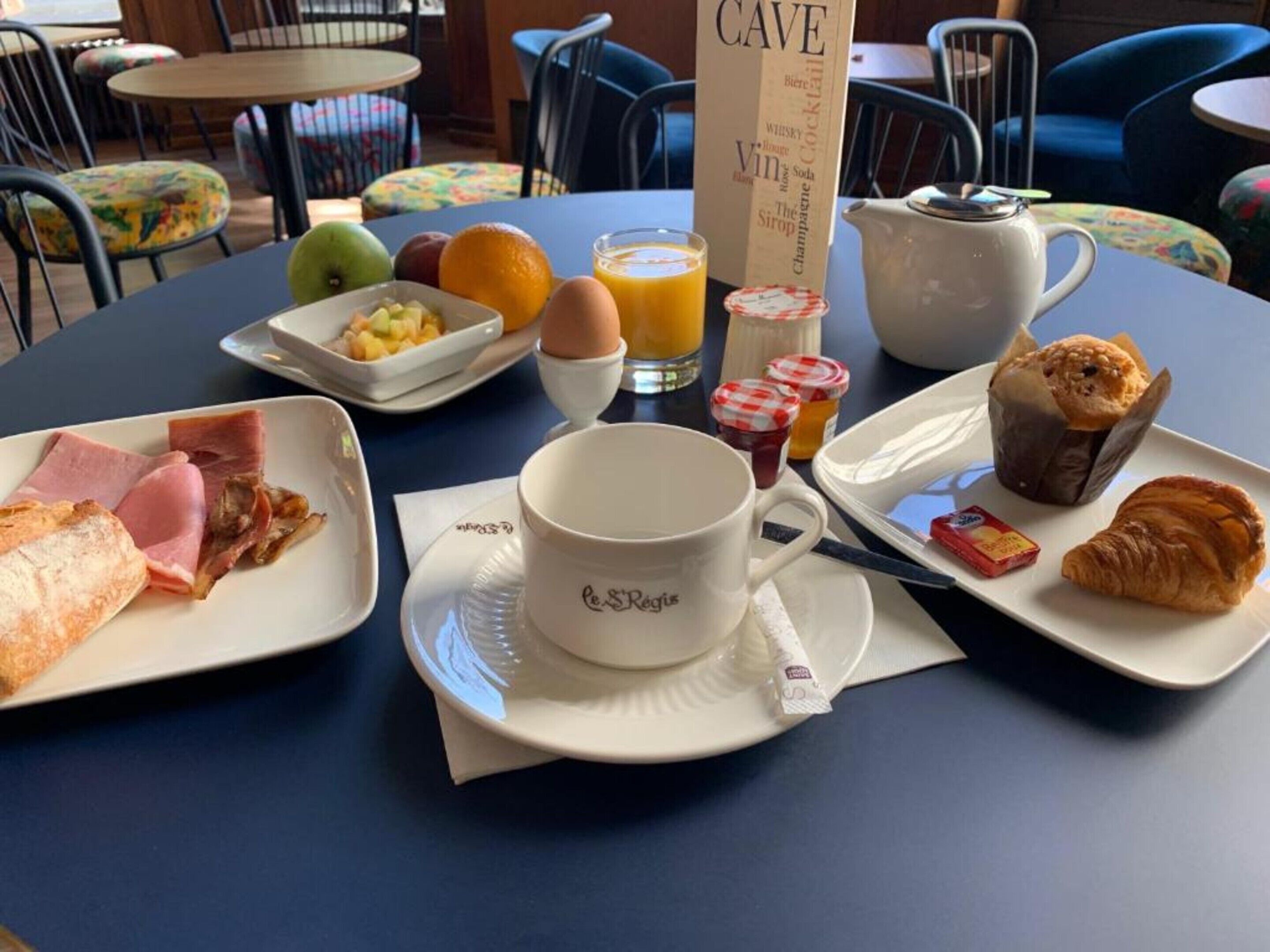 daily buffet breakfast (eur 16.00 per person)