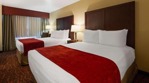 In-room safe, desk, laptop workspace, iron/ironing board