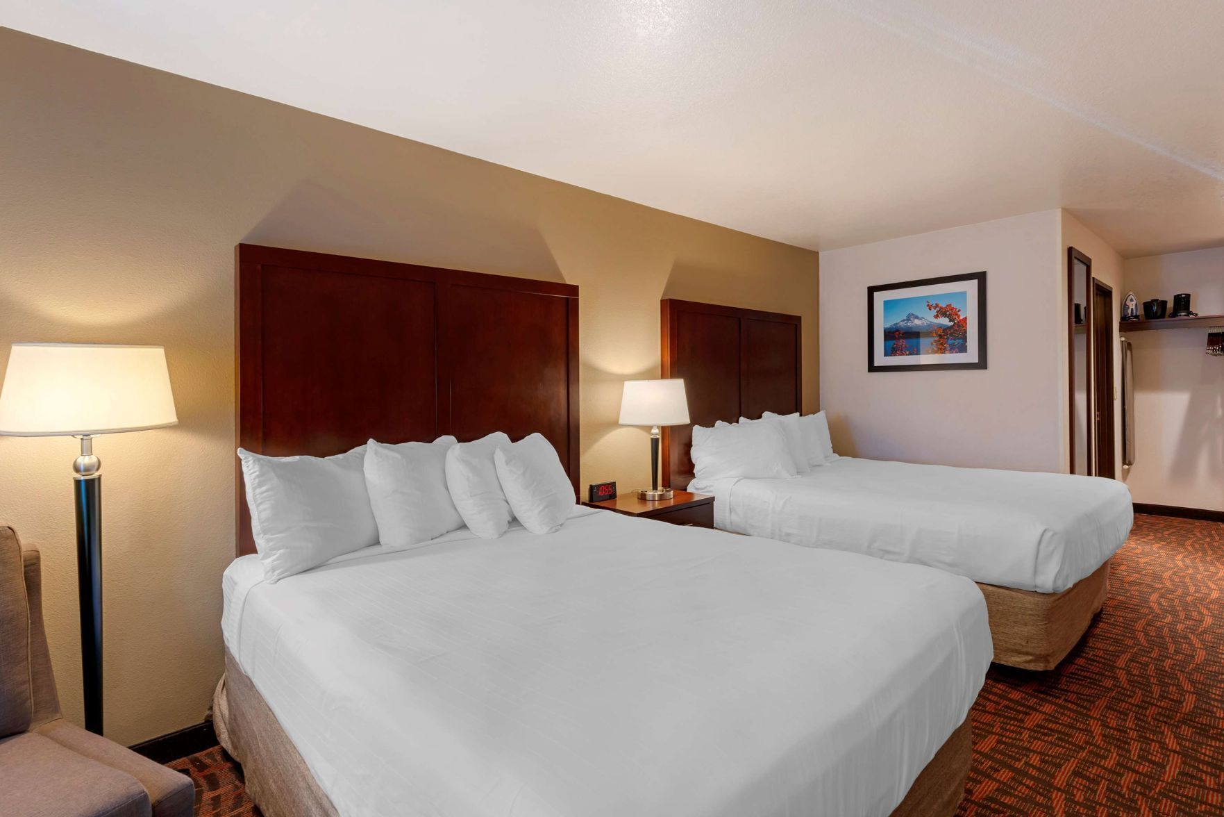 In-room safe, desk, laptop workspace, iron/ironing board