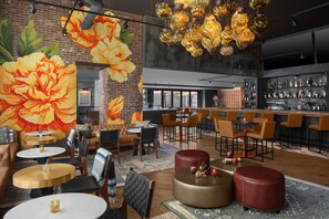 Cocktail bar
