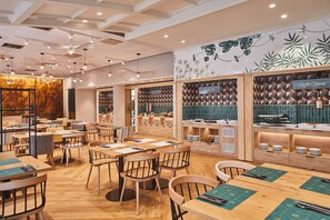 Daily buffet breakfast (EUR 16 per person)