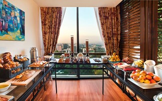 每日供应自助式早餐（需付费）