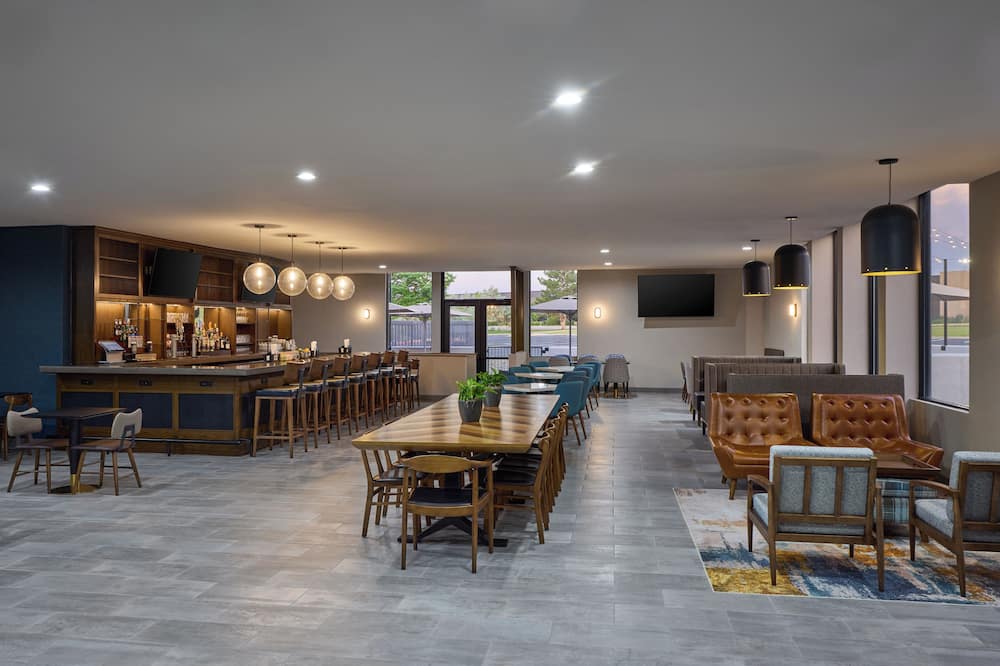 Four Points by Sheraton Englewood