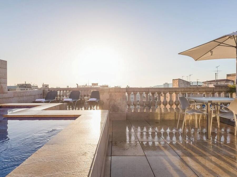 Rooftop terrace