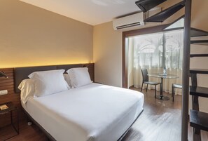 Premium bedding, minibar, in-room safe, desk - Astoria (Barcelona)