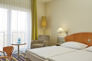 Habitación doble superior | Escritorio, wifi gratis, ropa de cama