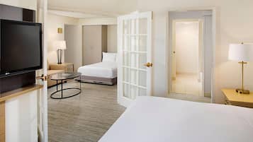 Family Suite, Multiple Beds, Non Smoking | 1 bedroom, premium bedding, minibar, in-room safe