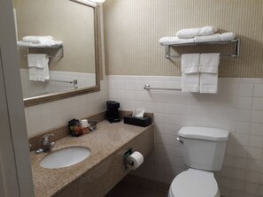 Standard Room, 2 Queen Beds, Non Smoking | Bathroom | Hair dryer, towels