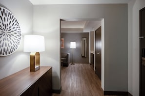 Suite, 1 King Bed (Additional Living Area) | 1 bedroom, Egyptian cotton sheets, down comforters, in-room safe