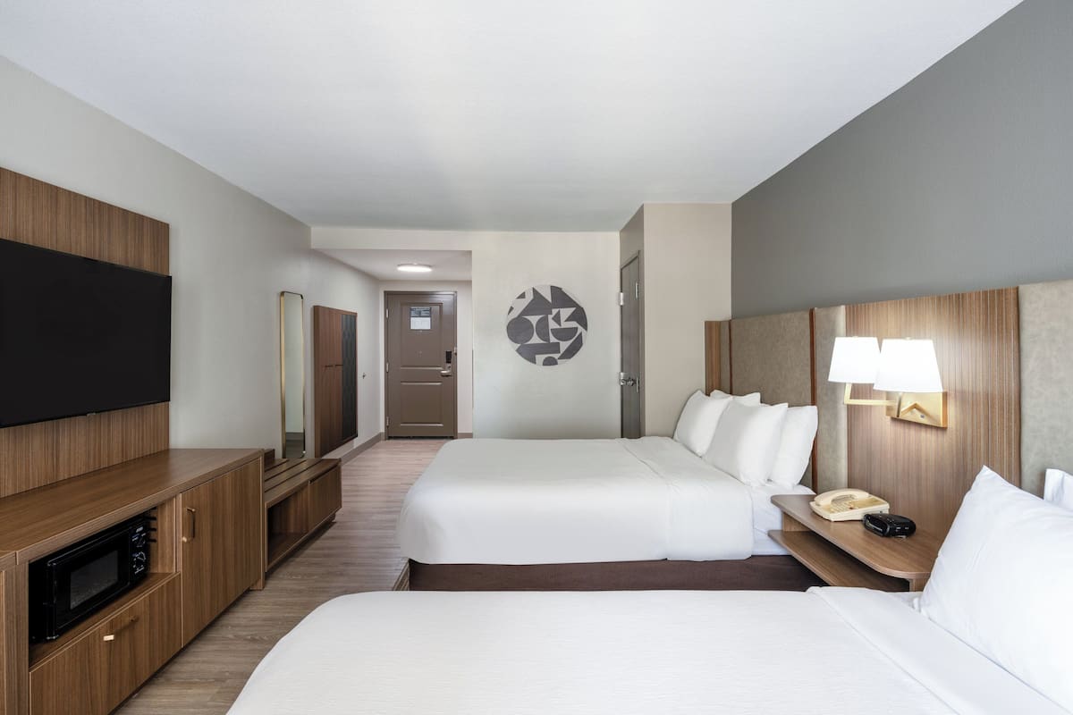 standard room, 2 queen beds, accessible (communications, accessible tub) | 1 bedroom, egyptian cotton sheets, down duvets, in-room safe