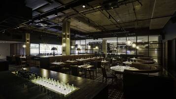 Daily buffet breakfast for a fee