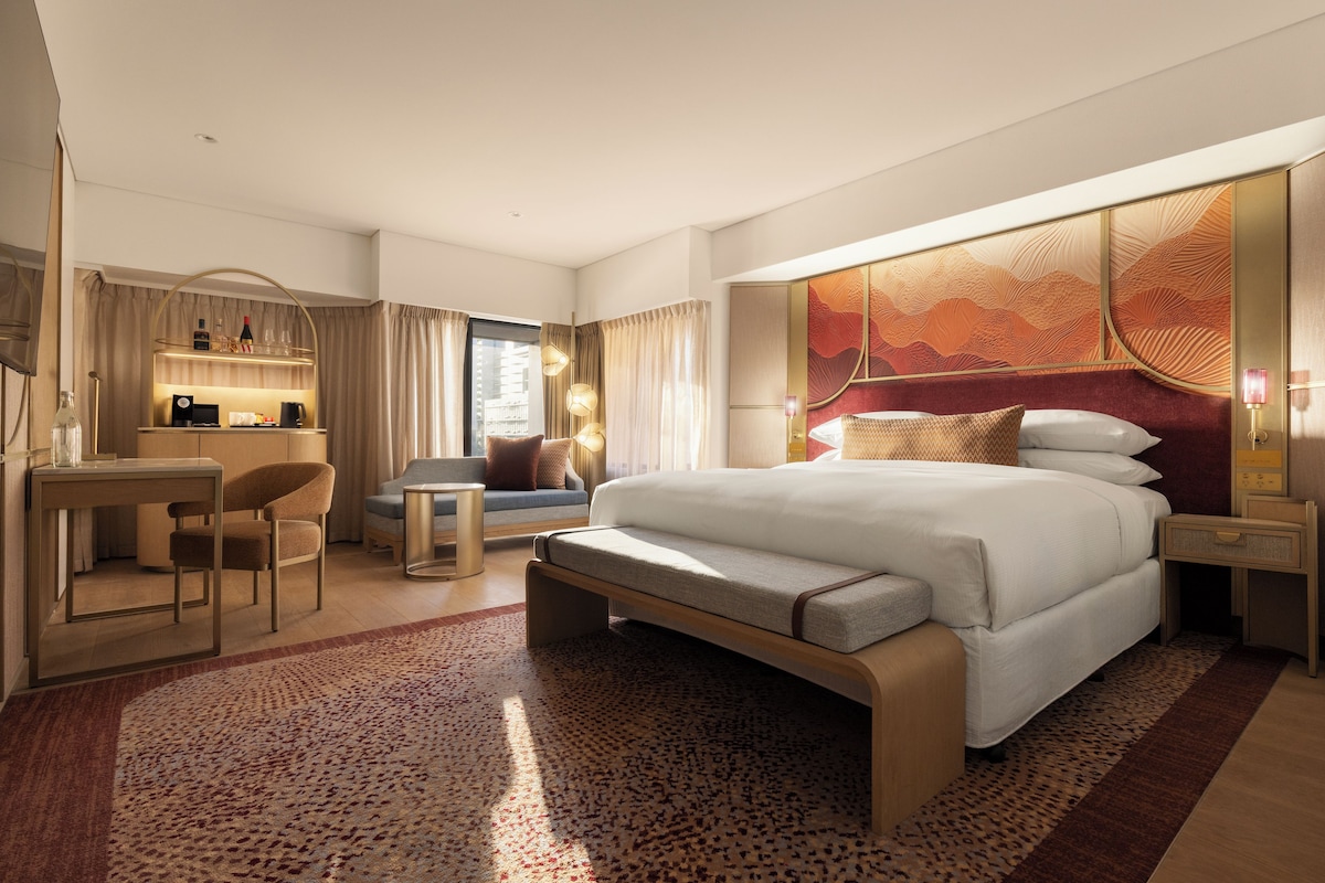 Ropa de cama de alta calidad, colchones con pillow-top y minibar 