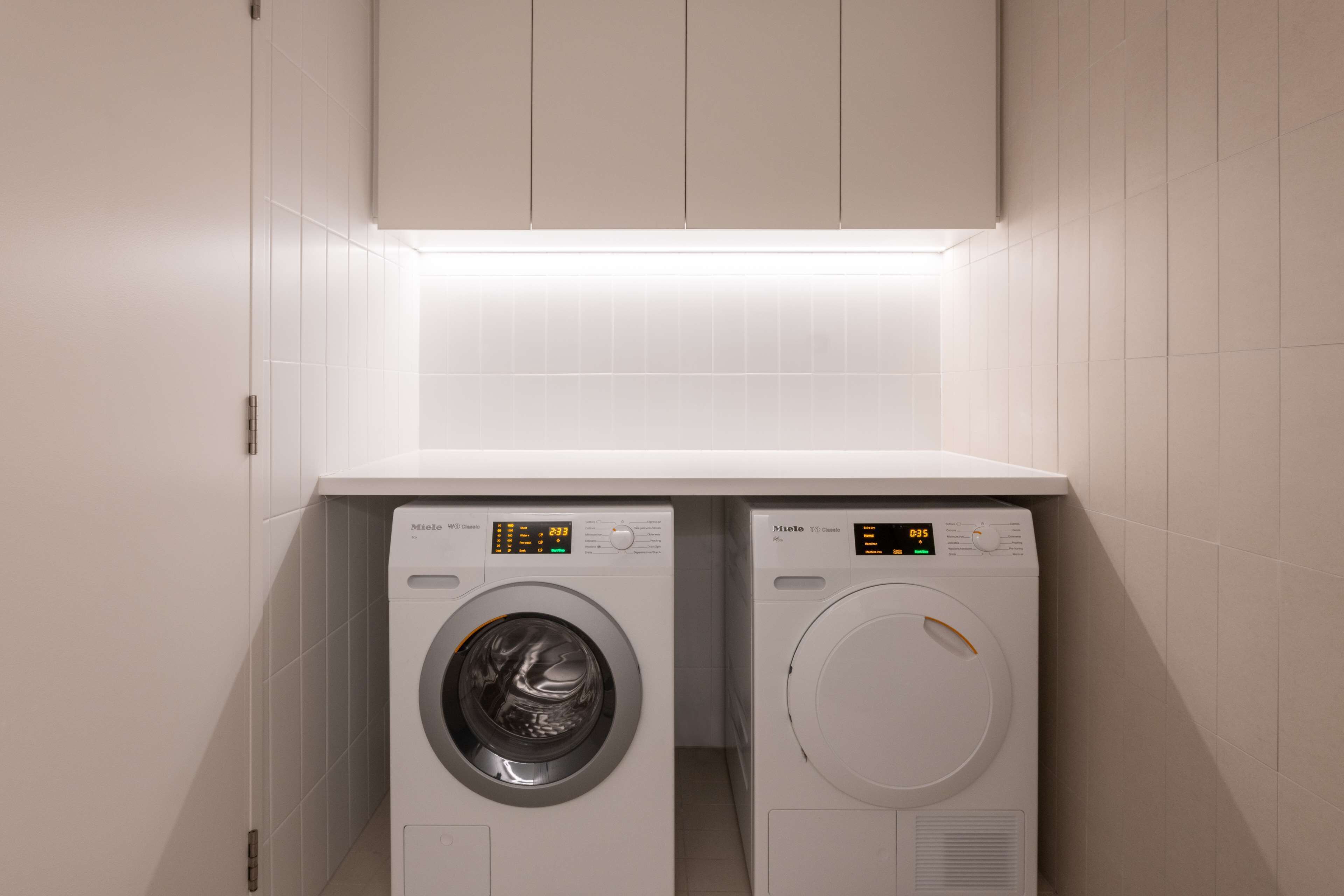 executive apartment, 1 queen bed | premium bedding, pillow-top beds, minibar, in-room safe