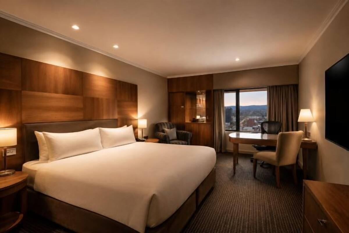 Premium bedding, pillow-top beds, minibar, in-room safe