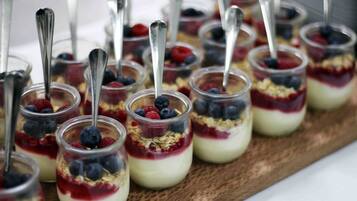 Colazione a buffet a pagamento, servita tutte le mattine