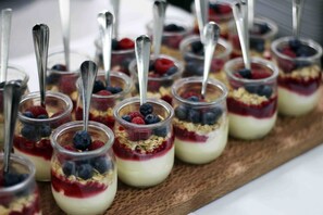 Daily buffet breakfast for a fee - Hilton Adelaide (Adelaide)