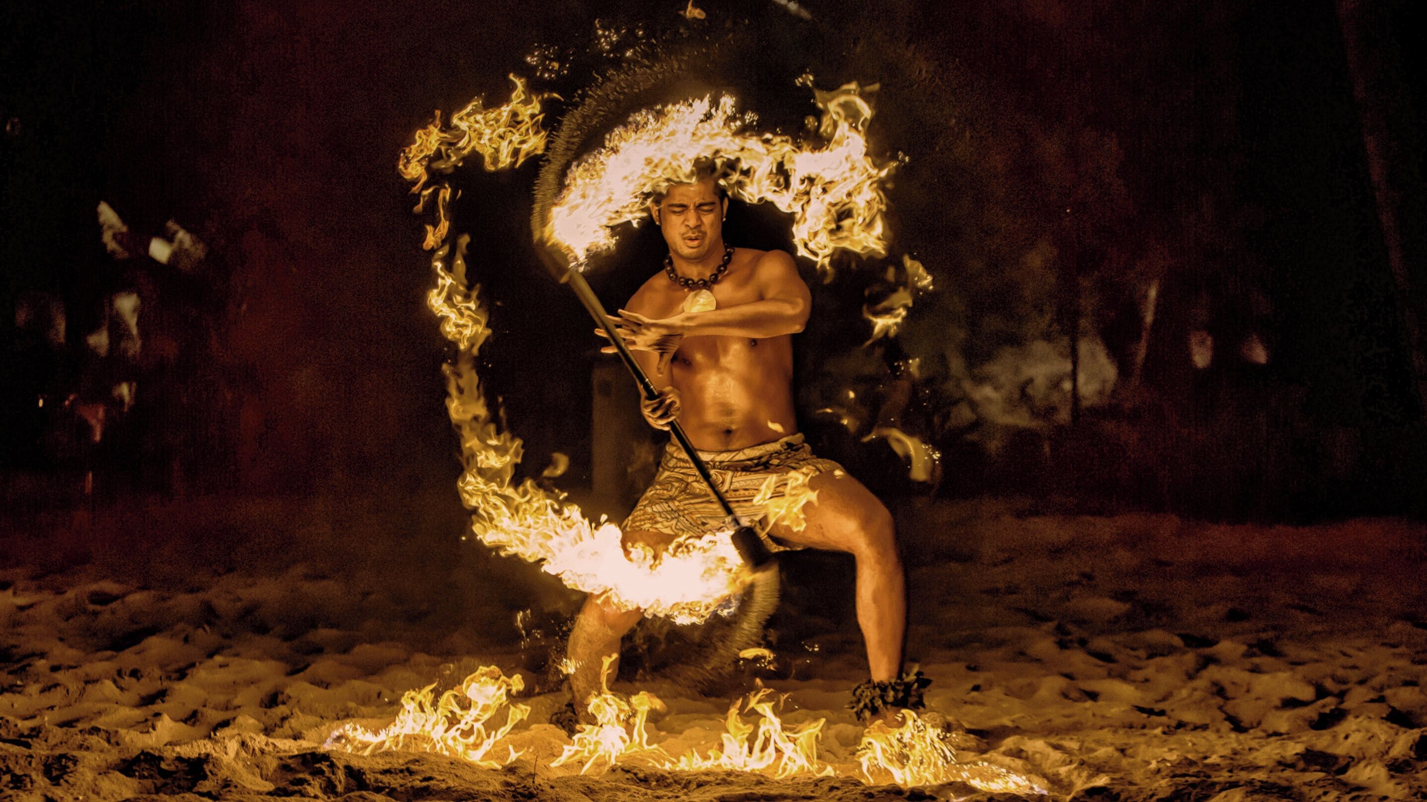 3 restaurants, breakfast, lunch, dinner served; international cuisine