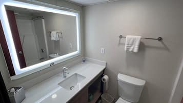 Combined shower/tub, eco-friendly toiletries, hair dryer, towels