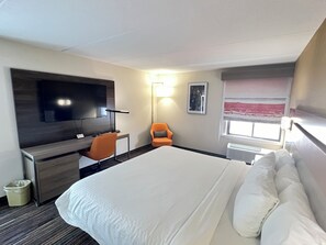1 bedroom, desk, iron/ironing board, rollaway beds