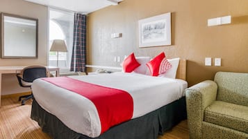 Room, 1 King Bed | Desk, iron/ironing board, free WiFi, bed sheets